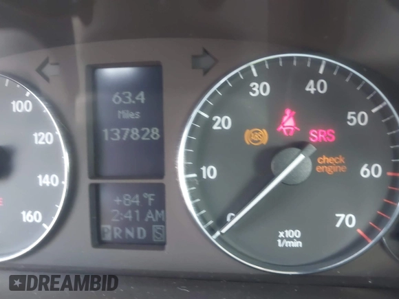 2005 Mercedes-Benz C 240 z VIN WDBRH61J65F567374, wystawiony jako IAAI lot #42477782 z przebiegiem 137 828 mil mil oraz . Historia ofert i sprzedaży dostępna na DreamBid. Obrazek 7.