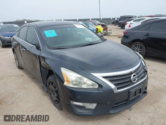 2013 Nissan Altima 2.5 S with VIN 1N4AL3AP5DN416696, listed as a IAAI auction lot 41786541 with 228,482 mi miles and . Bid and sale history available at carsss.com. Image 1.