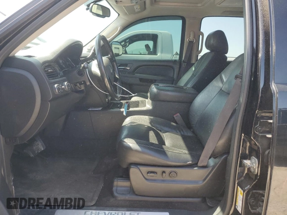 2012 Chevrolet Tahoe LTZ with VIN 1GNSKCE03CR306789, listed as a Copart auction lot 47882575 with 187,712 mi miles and Salvage title. Bid and sale history available at DreamBid. Image 7.