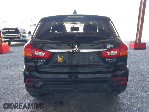 2019 Mitsubishi Outlander ES z VIN JA4AR3AU1KU022236, wystawiony jako IAAI lot #42070526 z przebiegiem 121 890 mil mil oraz . Historia ofert i sprzedaży dostępna na DreamBid. Obrazek 16.