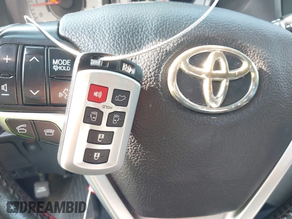 2015 Toyota Sienna SE с VIN 5TDXK3DC8FS665488, выставлен на аукционе IAAI как лот 42398692 с пробегом 110 446 миль миль и . История ставок и продаж доступна на DreamBid. Изображение 11.
