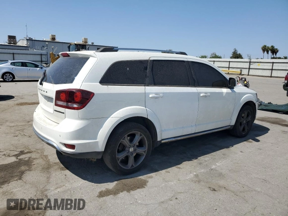 2016 Dodge Journey Crossroad Plus with VIN 3C4PDCGB4GT220184, listed as a Copart auction lot 61977595 with 137,185 mi miles and Clean title. Bid and sale history available at DreamBid. Image 3.