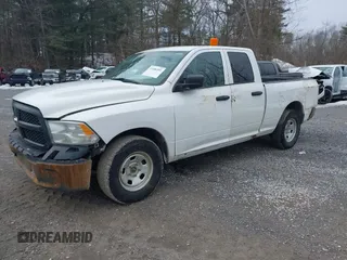 2019 Ram 1500 Tradesman z VIN 1C6RR7FG6KS626077, wystawiony jako IAAI lot #41686501 z przebiegiem 86 338 mil mil oraz . Historia ofert i sprzedaży dostępna na DreamBid. Obrazek 2.