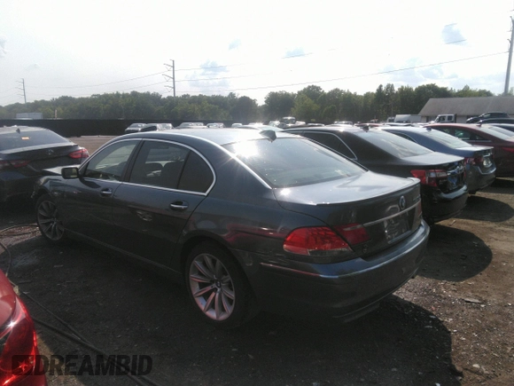 2008 BMW 7 Series 750Li with VIN WBAHN83568DT86869, listed as a IAAI auction lot 38915608 with 190,980 mi miles and . Bid and sale history available at carsss.com. Image 3.