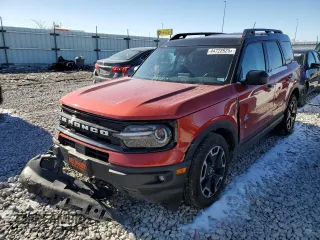 2023 Ford Bronco Sport Outer Banks z VIN 3FMCR9C6XPRE35525, wystawiony jako Copart lot #44728925 z przebiegiem 27 264 mil mil oraz Szkoda całkowita • Salvage title. Historia ofert i sprzedaży dostępna na DreamBid. Obrazek 1.