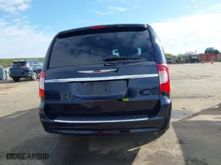 2011 Chrysler Town & Country Touring-L with VIN 2A4RR8DG9BR665825, listed as a IAAI auction lot 41611730 with 177,125 mi miles. Bid and sale history available at carsss.com. Image 16.
