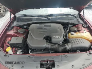 2019 Dodge Charger SXT z VIN 2C3CDXBG1KH730295, wystawiony jako Copart lot #55583855 z przebiegiem 143 472 mil mil oraz Nie do naprawy • Non repairable. Historia ofert i sprzedaży dostępna na DreamBid. Obrazek 11.