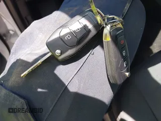 2020 Ford F-150 XL с VIN 1FTEW1CP1LFC62534, выставлен на аукционе IAAI как лот 42260097 с пробегом 56 722 миль миль и . История ставок и продаж доступна на DreamBid. Изображение 11.