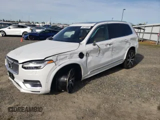 2021 Volvo XC90 Inscription Expression with VIN YV4BR0CL9M1702223, listed as a Copart auction lot 46712854 with 30,037 mi miles. Bid and sale history available at carsss.com. Image 1.