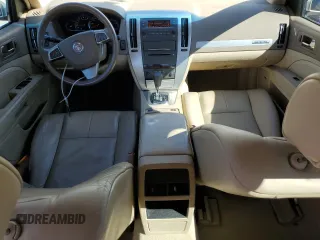 2008 Cadillac STS RWD z VIN 1G6DW67V280161534, wystawiony jako Copart lot #49508195 z przebiegiem 201 620 mil mil oraz Szkoda całkowita • Salvage title. Historia ofert i sprzedaży dostępna na DreamBid. Obrazek 8.