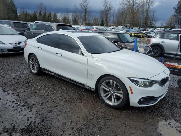 2018 BMW 4 Series 430i with VIN WBA4J1C53JBA30076, listed as a Copart auction lot 48227725 with 35,784 mi miles and Salvage Title. Bid and sale history available at carsss.com. Image 4.
