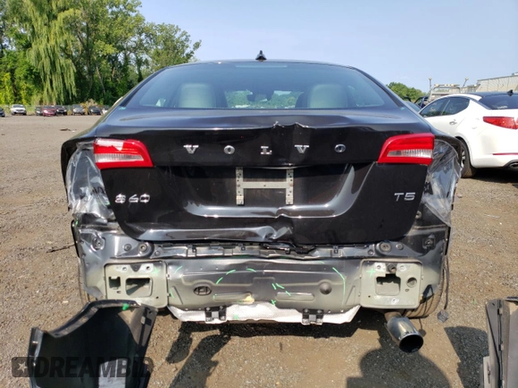 2017 Volvo S60 Dynamic with VIN YV126MFL2H2431367, listed as a Copart auction lot 61649853 with 80,635 mi miles. Bid and sale history available at carsss.com. Image 6.