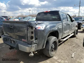2012 GMC Sierra 1500 SLE with VIN 3GTP2VE78CG224581, listed as a Copart auction lot 46587475 with 131,403 mi miles and Salvage Title. Bid and sale history available at carsss.com. Image 3.
