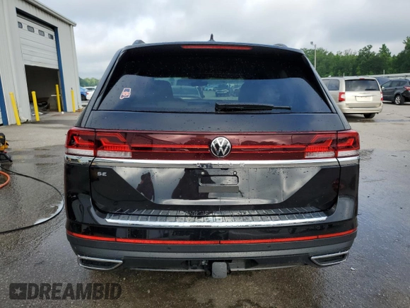 2024 Volkswagen Atlas SE z VIN 1V2JR2CAXRC616048, wystawiony jako Copart lot #56694875 z przebiegiem 11 281 mil mil oraz Szkoda całkowita • Salvage title. Historia ofert i sprzedaży dostępna na DreamBid. Obrazek 6.