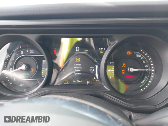 2024 Jeep Wrangler Sahara z VIN 1C4RJXP6XRW249035, wystawiony jako IAAI lot #42441640 z przebiegiem 34 128 mil mil oraz . Historia ofert i sprzedaży dostępna na DreamBid. Obrazek 7.