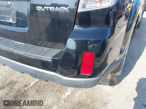 2014 Subaru Outback 2.5i Premium with VIN 4S4BRCDC9E3307592, listed as a IAAI auction lot 42112743 with 227,269 mi miles. Bid and sale history available at carsss.com. Image 18.