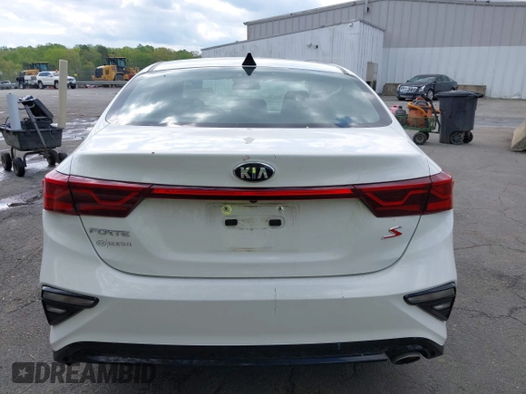 2019 Kia Forte S with VIN 3KPF34AD3KE124249, listed as a IAAI auction lot 41986218 with 40,164 mi miles. Bid and sale history available at carsss.com. Image 16.
