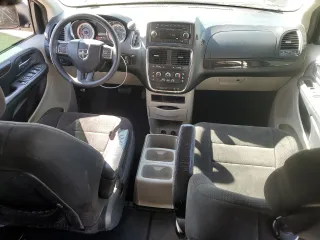2012 Dodge Grand Caravan SXT with VIN 2C4RDGCG8CR395309, listed as a Copart auction lot 46191915 with 126,299 mi miles and Salvage Title. Bid and sale history available at carsss.com. Image 8.