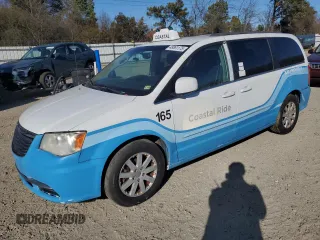 2015 Chrysler Town & Country Touring with VIN 2C4RC1BG7FR637030, listed as a Copart auction lot 48861175 with 268,749 mi miles and Clean Title. Bid and sale history available at carsss.com. Image 1.