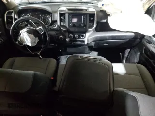 2019 Ram 2500 Big Horn with VIN 3C6UR5DJ6KG684520, listed as a Copart auction lot 87304884 with 0 mi miles and Salvage Title. Bid and sale history available at carsss.com. Image 8.