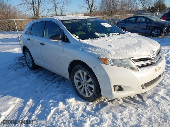 2015 Toyota Venza LE with VIN 4T3BA3BB1FU074859, listed as a IAAI auction lot 41433534 with NaN miles. Bid and sale history available at carsss.com. Image 1.