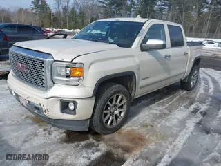 2015 GMC Sierra 1500 Denali with VIN 3GTU2WEJ4FG408134, listed as a IAAI auction lot 41584972 with 290,829 mi miles. Bid and sale history available at carsss.com. Image 18.
