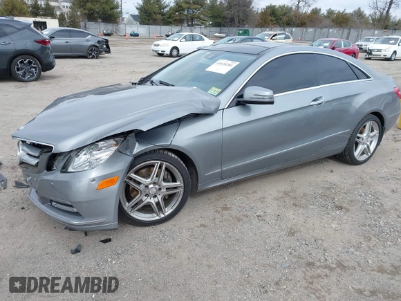 2013 Mercedes-Benz E-Class E 350 with VIN WDDKJ8JB9DF215261, listed as a IAAI auction lot 41634201 with 92,610 mi miles. Bid and sale history available at carsss.com. Image 2.
