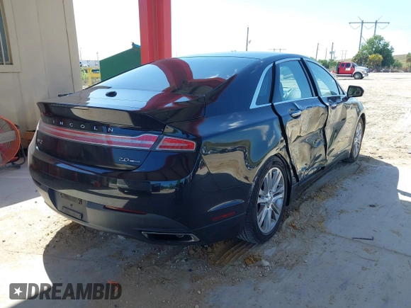 2014 Lincoln MKZ with VIN 3LN6L2G97ER824923, listed as a IAAI auction lot 41998794 with 96,847 mi miles. Bid and sale history available at carsss.com. Image 4.