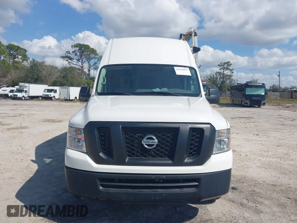 2020 Nissan NV Cargo SV z VIN 1N6BF0LY8LN803023, wystawiony jako IAAI lot #41555879 z przebiegiem 54 421 mil mil oraz . Historia ofert i sprzedaży dostępna na DreamBid. Obrazek 12.