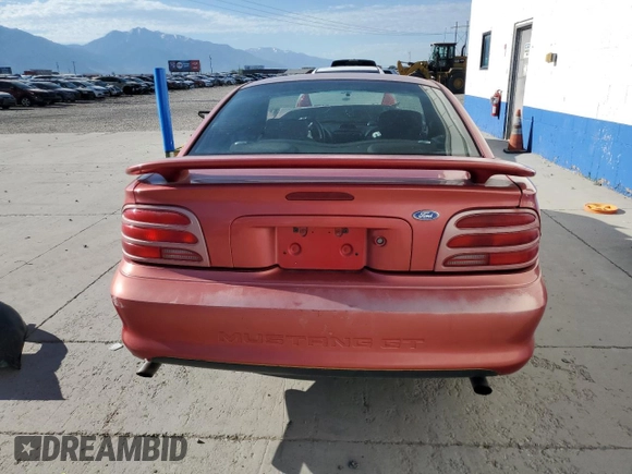 1994 Ford Mustang GT z VIN 1FALP42TXRF226179, wystawiony jako Copart lot #57905014 z przebiegiem 158 454 mil mil oraz Szkoda całkowita • Salvage title. Historia ofert i sprzedaży dostępna na DreamBid. Obrazek 6.