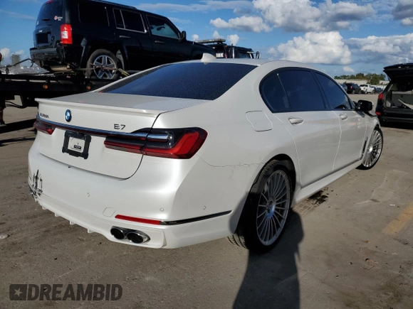 2022 BMW 7 Series with VIN WBA7U2C11NCH35515, listed as a Copart auction lot 63693782 with Not provided miles and . Bid and sale history available at DreamBid. Image 4.