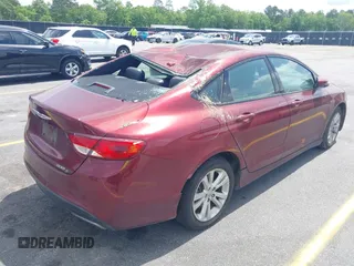 2015 Chrysler 200 S with VIN 1C3CCCBB7FN613219, listed as a IAAI auction lot 42084124 with 212,046 mi miles. Bid and sale history available at carsss.com. Image 4.
