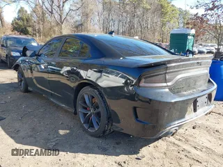 2019 Dodge Charger Scat Pack z VIN 2C3CDXGJ3KH740055, wystawiony jako IAAI lot #41736718 z przebiegiem 68 934 mil mil oraz . Historia ofert i sprzedaży dostępna na DreamBid. Obrazek 3.