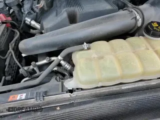 2019 Ford F-150 XLT с VIN 1FTEW1E44KKE59044, выставлен на аукционе Copart как лот 70647645 с пробегом 115 025 миль миль и Списание • Salvage title. История ставок и продаж доступна на DreamBid. Изображение 14.