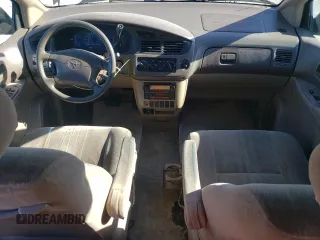 2002 Toyota Sienna CE with VIN 4T3ZF19CX2U458085, listed as a Copart auction lot 79036824 with 269,127 mi miles and Salvage Title. Bid and sale history available at carsss.com. Image 8.