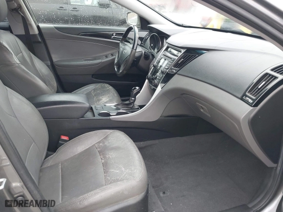 2013 Hyundai Sonata SE with VIN 5NPEC4AC0DH519040, listed as a IAAI auction lot 41934801 with 283,765 mi miles. Bid and sale history available at carsss.com. Image 5.