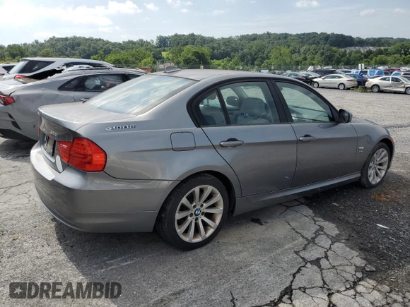 2011 BMW 3 Series 328i xDrive with VIN WBAPK5G53BNN29971, listed as a Copart auction lot 64880125 with 88,286 mi miles and Clean title. Bid and sale history available at DreamBid. Image 3.