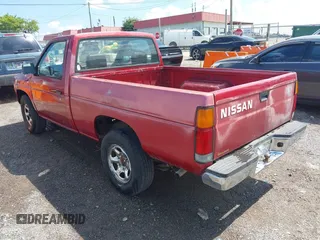 1992 Nissan Frontier with VIN 1N6SD11S3NC330575, listed as a IAAI auction lot 42795852 with 211,635 mi miles and . Bid and sale history available at DreamBid. Image 3.