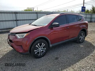 2018 Toyota RAV4 LE с VIN JTMBFREV0JD241650, выставлен на аукционе Copart как лот 54661345 с пробегом 138 084 миль миль и Списание • Salvage title. История ставок и продаж доступна на DreamBid. Изображение 1.