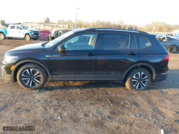 2024 Volkswagen Tiguan S with VIN 3VVRB7AX4RM077794, listed as a IAAI auction lot 41245832 with 12,007 mi miles. Bid and sale history available at carsss.com. Image 14.