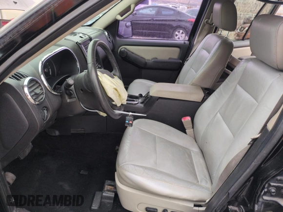 2008 Ford Explorer XLT with VIN 1FMEU63E68UB35150, listed as a Copart auction lot 43367725 with 190,404 mi miles and Salvage Title. Bid and sale history available at carsss.com. Image 7.