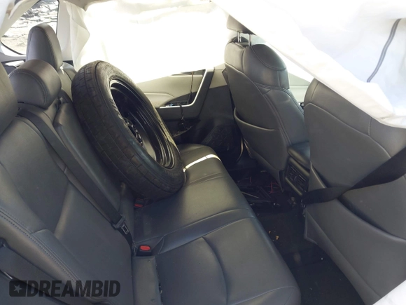 2020 Toyota RAV4 XLE with VIN 2T3W1RFV0LC081789, listed as a IAAI auction lot 42272557 with 91,399 mi miles and . Bid and sale history available at DreamBid. Image 8.