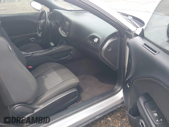 2016 Dodge Challenger SXT with VIN 2C3CDZAG2GH275767, listed as a IAAI auction lot 42095385 with 114,026 mi miles and . Bid and sale history available at DreamBid. Image 5.
