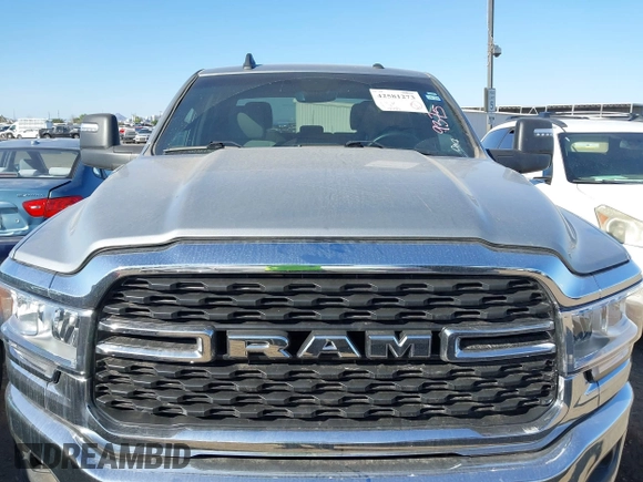 2024 Ram 2500 Big Horn with VIN 3C6UR5DL5RG100751, listed as a IAAI auction lot 42581273 with 15,353 mi miles and . Bid and sale history available at DreamBid. Image 6.