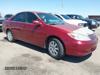 2002 Toyota Camry LE z VIN 4T1BE32K52U082454, wystawiony jako IAAI lot #42276881 z przebiegiem 225 814 mil mil oraz . Historia ofert i sprzedaży dostępna na DreamBid. Obrazek 1.