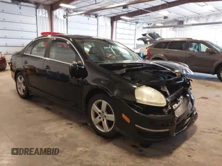 2008 Volkswagen Jetta SE with VIN 3VWRM71K48M187690, listed as a IAAI auction lot 42173643 with 167,667 mi miles and . Bid and sale history available at DreamBid. Image 1.