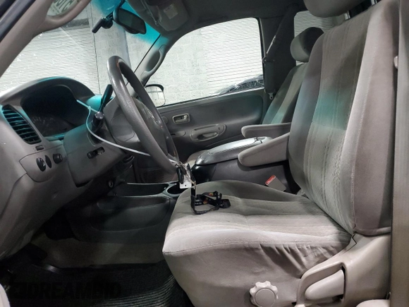2003 Toyota Tundra SR5 with VIN 5TBBT44113S350760, listed as a Copart auction lot 51687895 with 233,322 mi miles and Salvage Title. Bid and sale history available at DreamBid. Image 7.