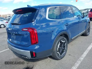 2023 Kia Telluride S z VIN 5XYP64GC7PG366160, wystawiony jako IAAI lot #41973967 z przebiegiem 36 190 mil mil oraz . Historia ofert i sprzedaży dostępna na DreamBid. Obrazek 4.