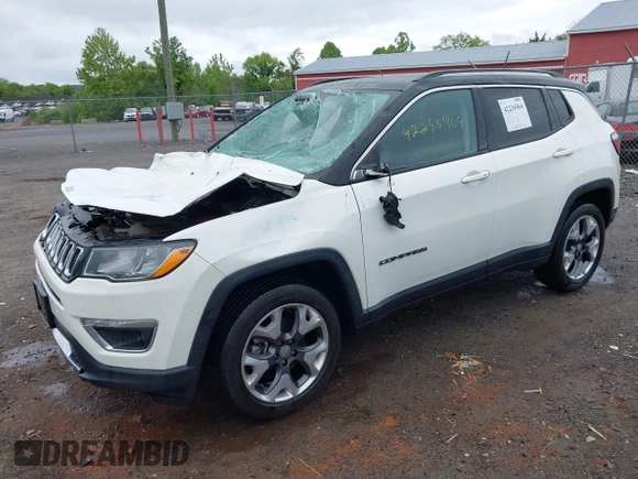2019 Jeep Compass Limited z VIN 3C4NJDCB0KT842799, wystawiony jako IAAI lot #42236964 z przebiegiem 118 627 mil mil oraz . Historia ofert i sprzedaży dostępna na DreamBid. Obrazek 2.