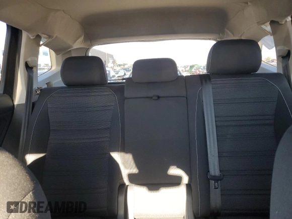 2024 Volkswagen Tiguan S with VIN 3VVFB7AX8RM126322, listed as a Copart auction lot 88884795 with 1,162 mi miles and Salvage title. Bid and sale history available at DreamBid. Image 10.